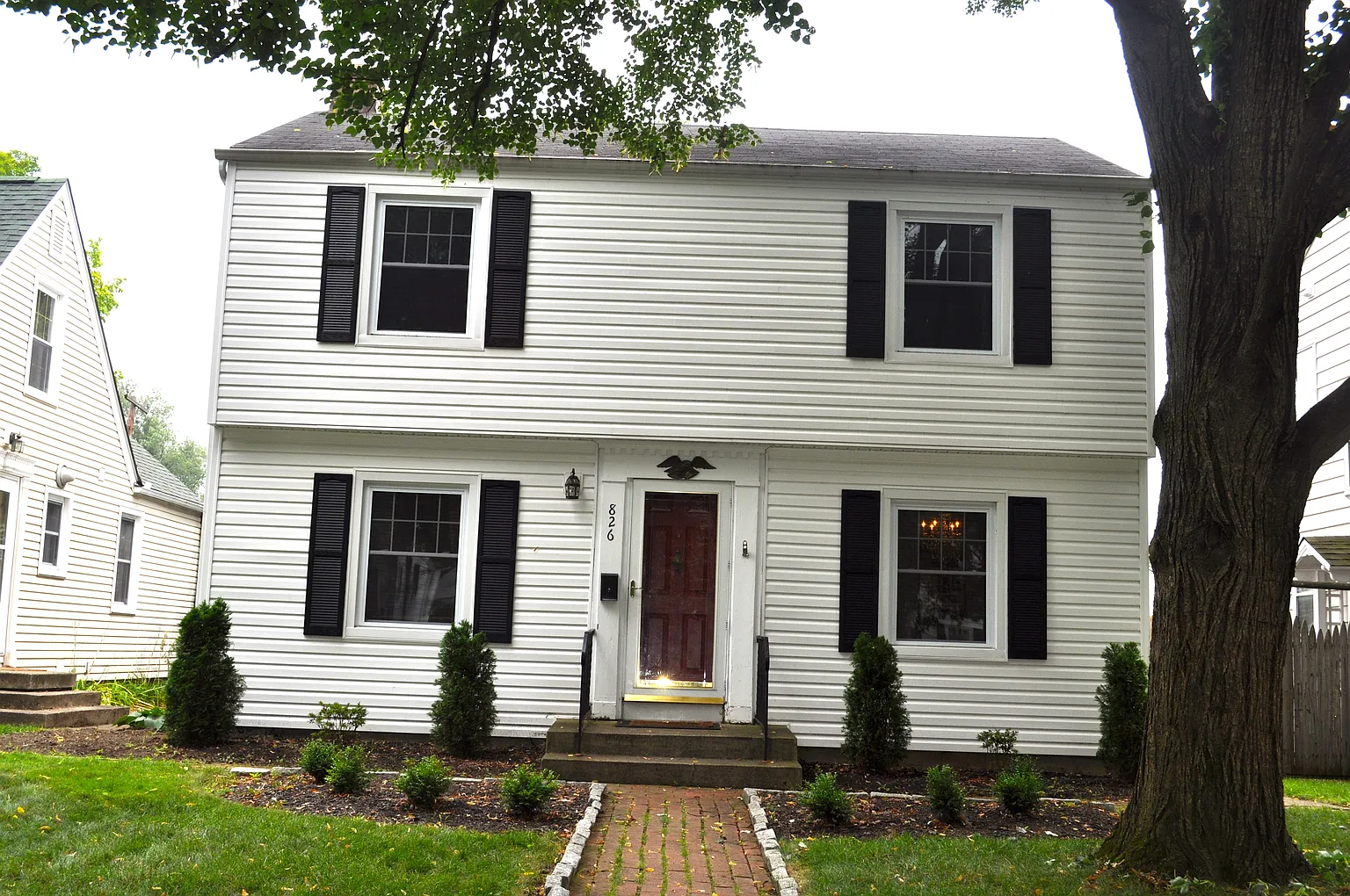 826 Grandon Ave photo 1