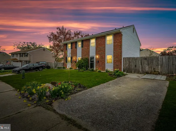 178 Seagull Dr, Pasadena, MD 21122