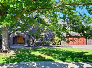 1810 Blue Jay Dr, Roseville, CA 95661