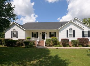 589 Grand View Dr, Smithville, TN 37166