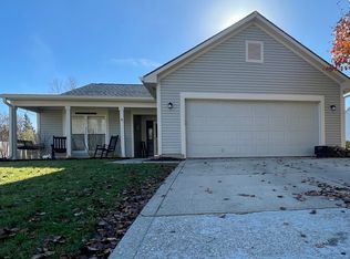 7367 Oakview Dr, Avon, IN 46123