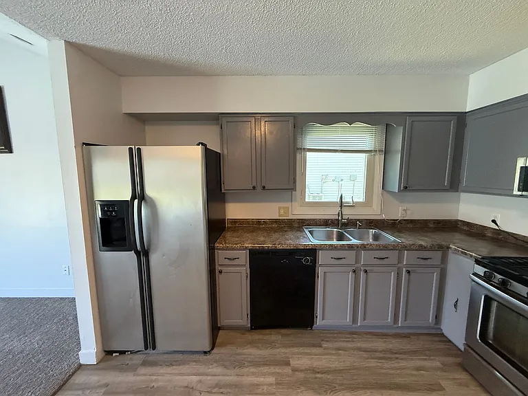 7812 Brookfield Dr — Photo 6