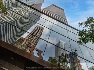 33 Charles St E #3408, Toronto, ON M4Y0A2