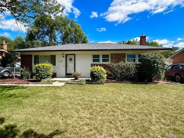 31238 Kenwood Ave, Madison Heights, MI 48071