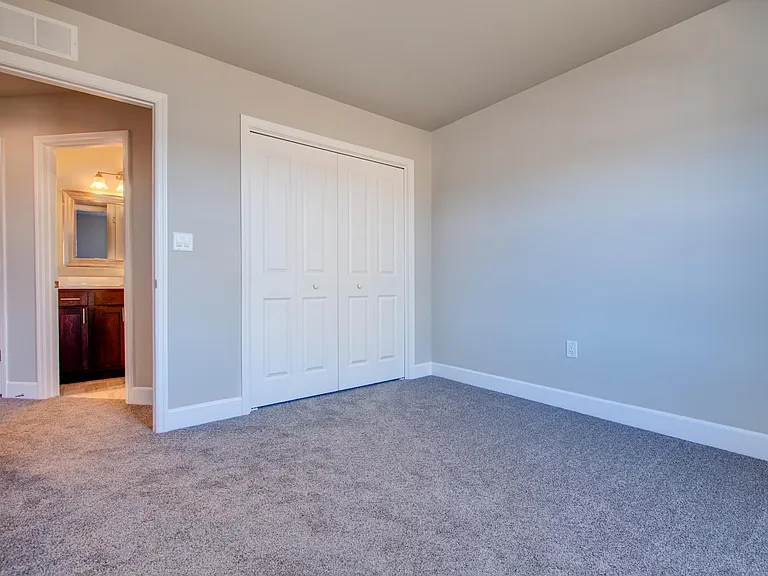 6106 Sawgrass Ct — Photo 25