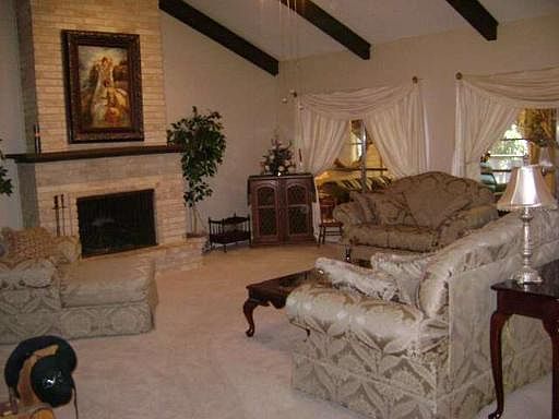 3rd image of 362 FENWICK DR #362