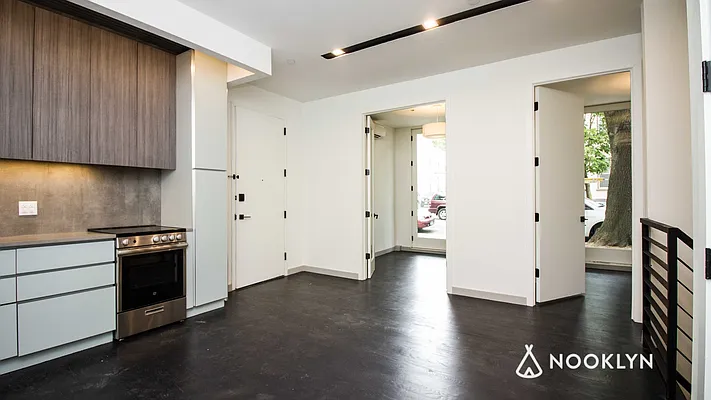 Rented by Nooklyn NYC LLC | media 11