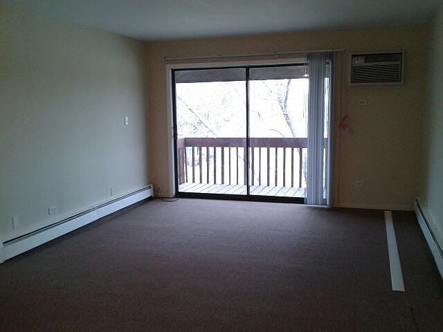 2nd image of 7721 Woodward Ave APT 3B