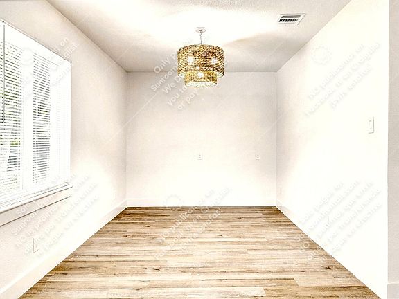 5th image of 10854 Sharondale Ln