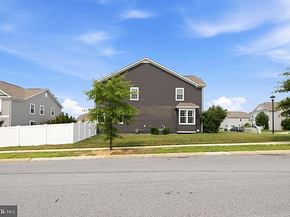 5th image of 10050 Selkie Ln