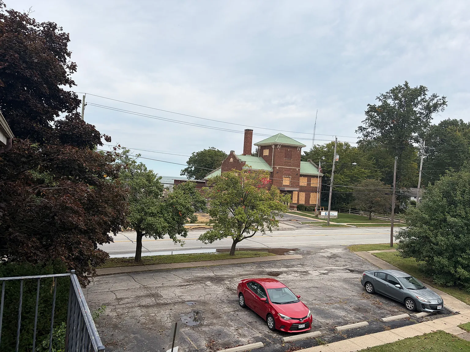 $1,200- 2 Bedroom apt. in Avon Lake — Photo 4