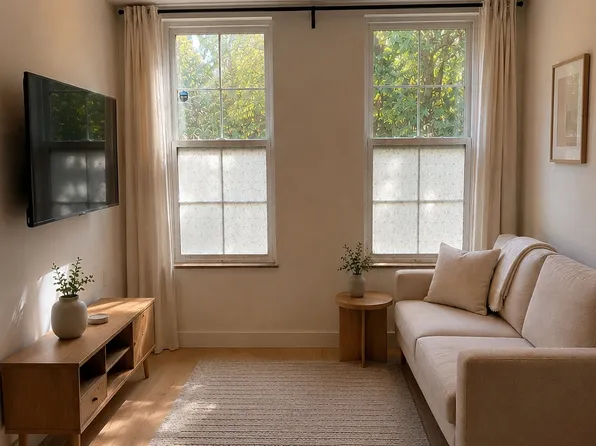 2240 Ontario Rd NW #3, Washington, DC 20009