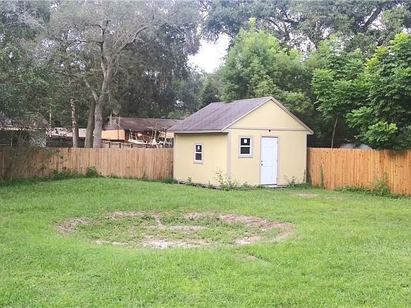 3rd image of 1059 Liskeard Ave