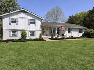 323 Kimberly Ct, Mount Juliet, TN 37122