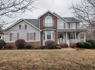 126 Golden Oak Dr, Statesville, NC 28625