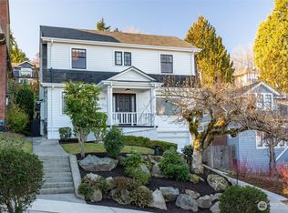 2621 11th Ave E, Seattle, WA 98102