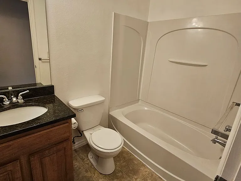 28 Fuller Cir — Photo 17