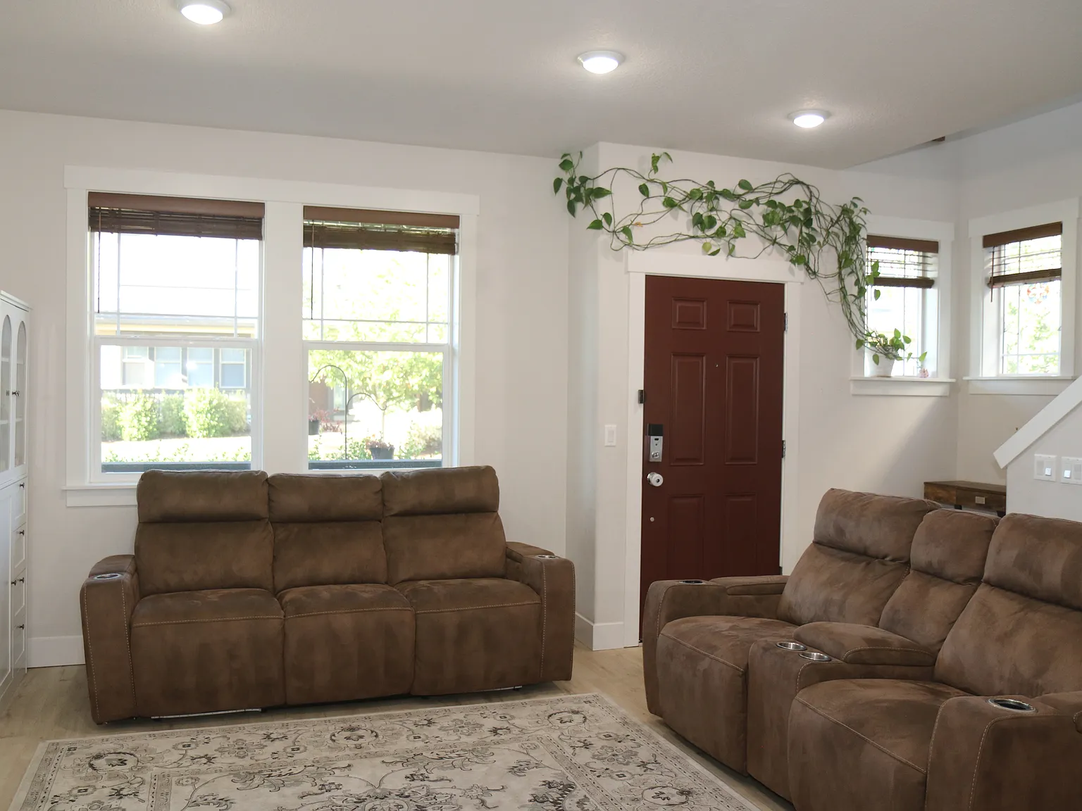 3 bed, 1568 sqft, $2,799 — Photo 3