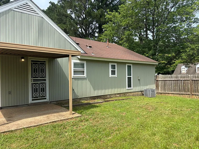 5095 Corkwood Dr — Photo 24