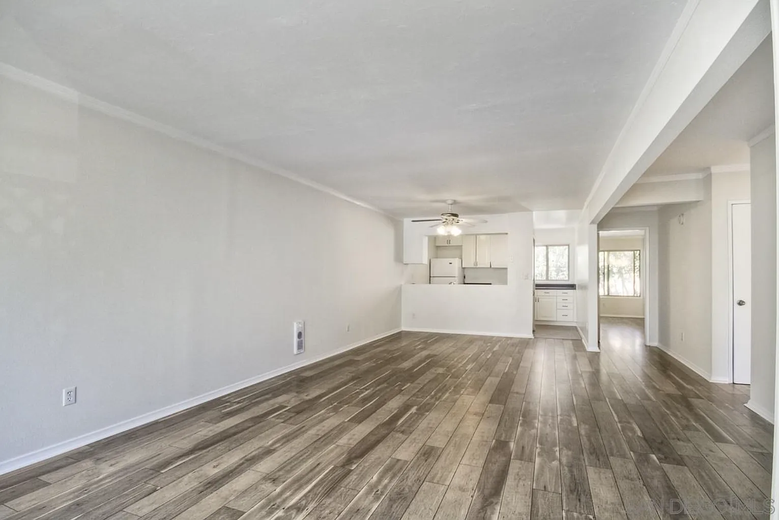 2 bed, 1084 sqft, $3,000 — Photo 1