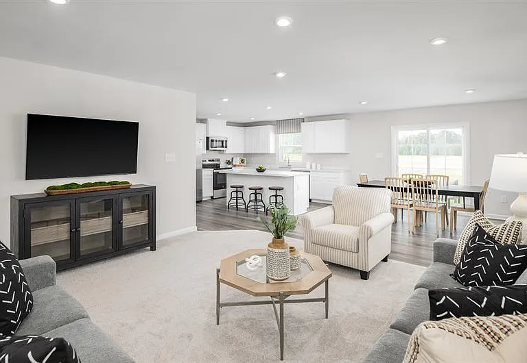 1145 Bethel Ridge Dr — Photo 1