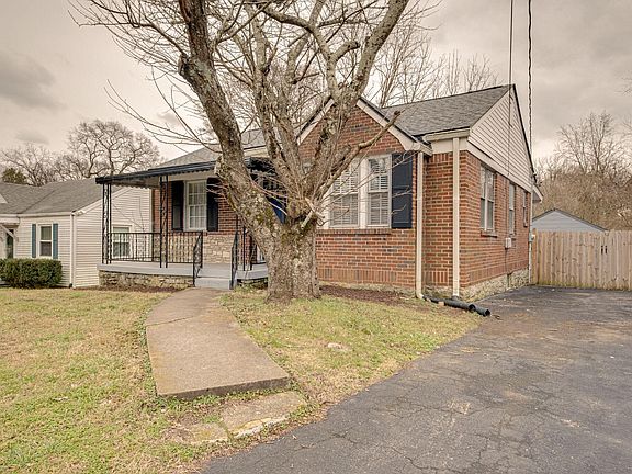 3rd image of 1304 Ardee Ave