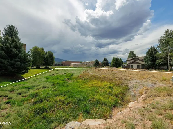 125 Timberwolf Dr, Gypsum, CO 81637