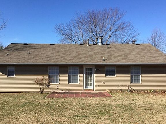2nd image of 1296 N Fieldstone Ave