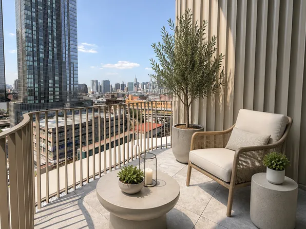 2401 Queens Plz N #1204, Long Island City, NY 11101