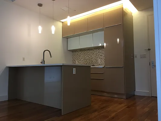 Rented by Cyberapts Management | media 7