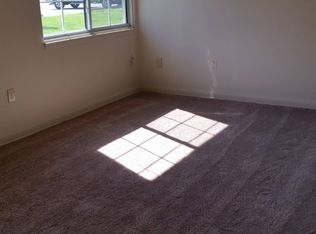 1071 Green Holly Rd, Clarks Summit, PA 18411