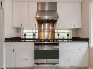 274 Chesterfield Ave, Glen Ellyn, IL 60137