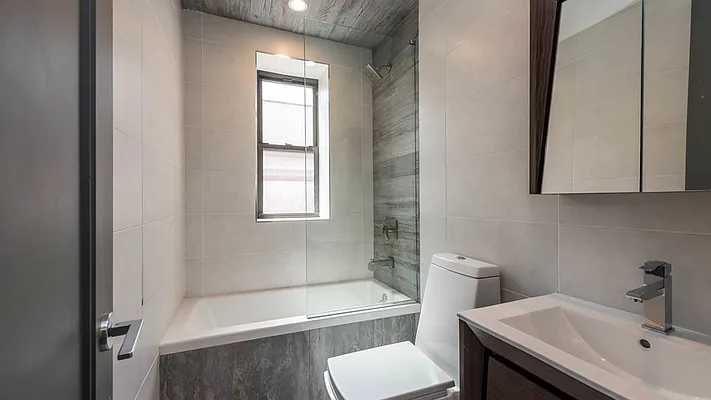 Rented by Nooklyn NYC LLC | media 8