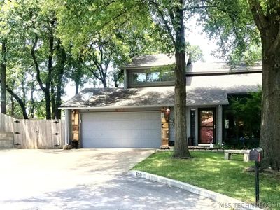 6901 E 97th St, Tulsa, OK, 74133