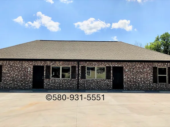 132 N 8th Ave, Durant, OK 74701