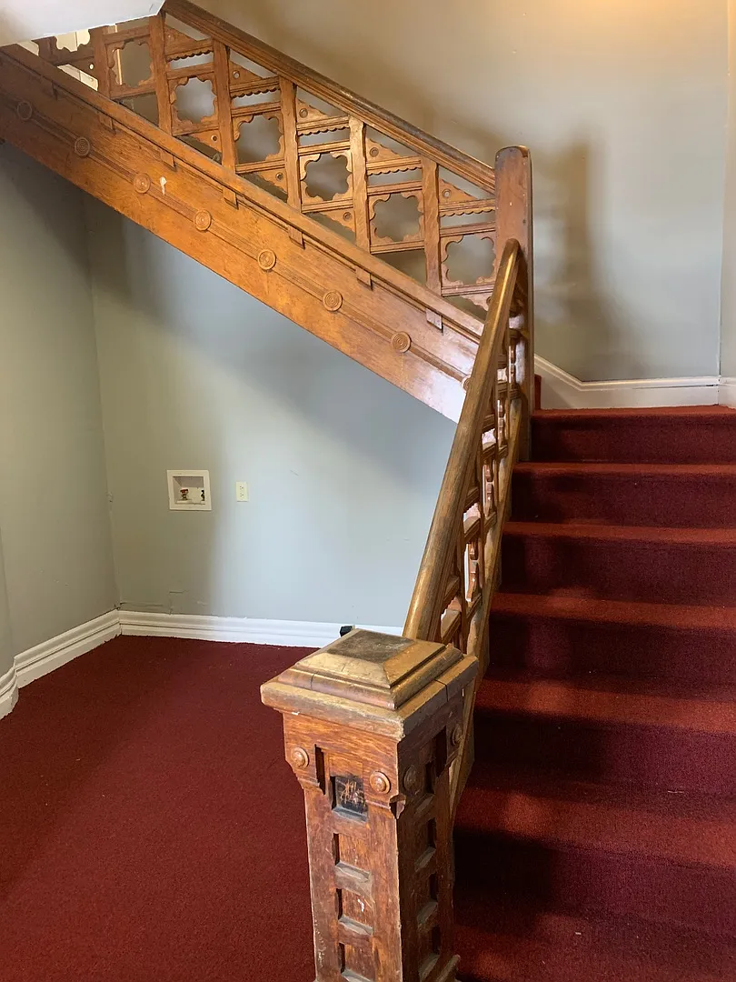 452 S. Main St. — Photo 3