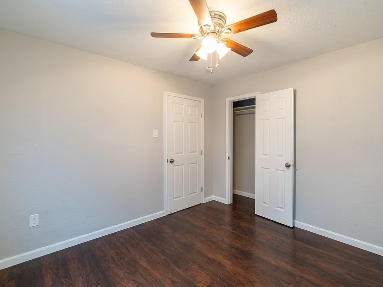 2503 Delano St #4 — Photo 5