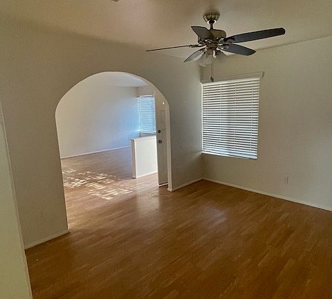 3rd image of 1541 Marjorie Ave