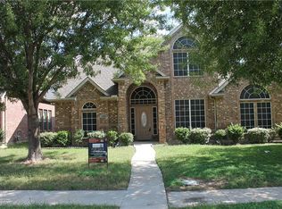 2328 Amesbury Dr, Mesquite, TX