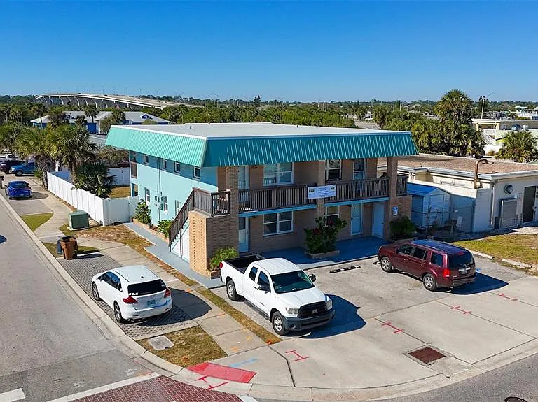 212 S Daytona Ave #1 — Photo 14