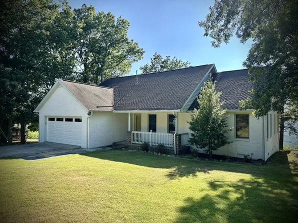 1106 N Bluff Cir, Monteagle, TN 37356