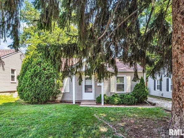 301 E Ellington Dr, Peoria, IL 61603