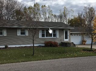 105 S 18th St, Milbank, SD 57252