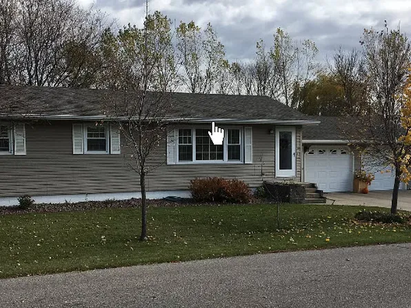 105 S 18th St, Milbank, SD 57252