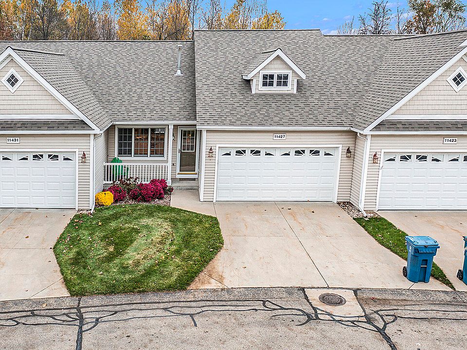 1st image of 11427 N Lake Dr