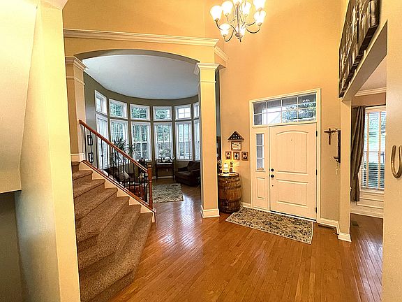 5th image of 2552 Beauregard Pl