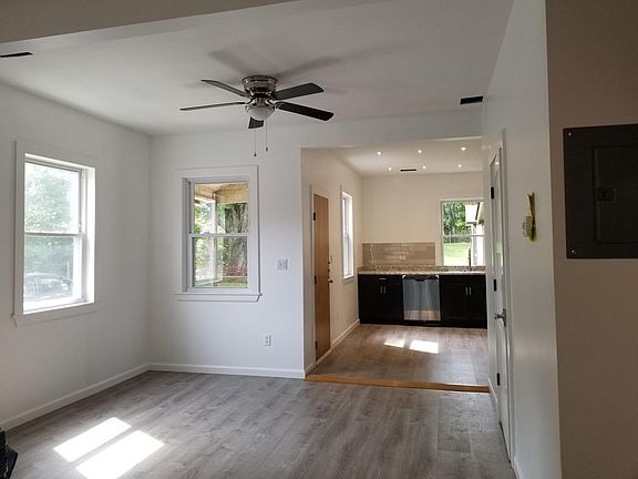 2nd image of 343 S Crystal St