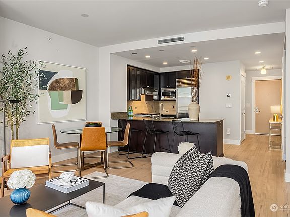 3rd image of 1000 1st Avenue #2103