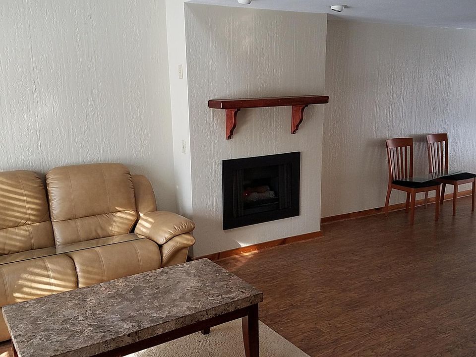 2nd image of 2 Clement Ct
