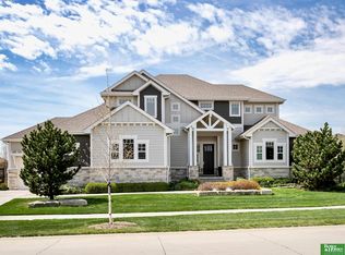 1714 S 220th Ave, Elkhorn, NE 68022